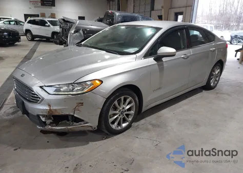 2017 Ford Fusion Hybrid Se z USA, uszkodzony, nr VIN 3FA6P0LU5HR324325